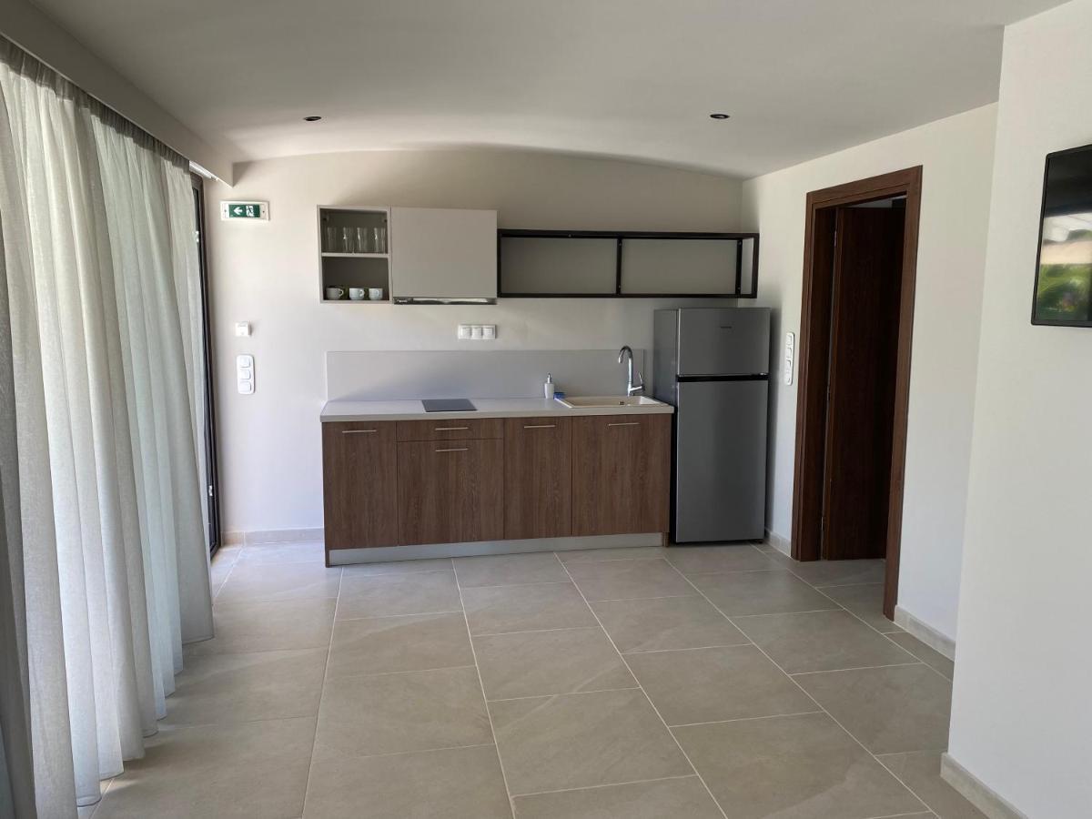 Zinozis Beach Apartments Vourvourou Buitenkant foto