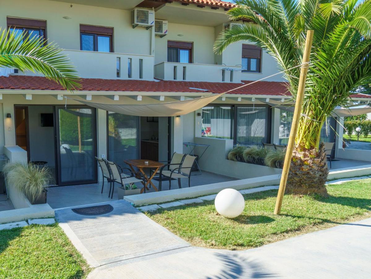 Zinozis Beach Apartments Vourvourou Buitenkant foto